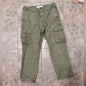 Old Navy Men's Olive ‘94 Cargo Pants
